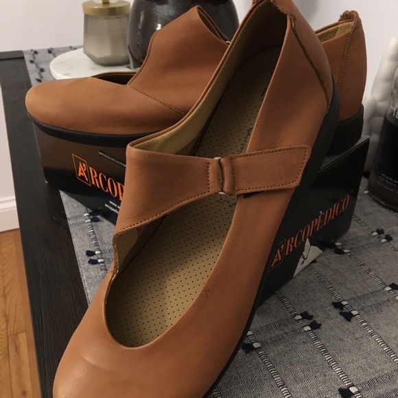 arcopedico Shoes - Arcopedico Ellery Supra brown Slip On Shoes